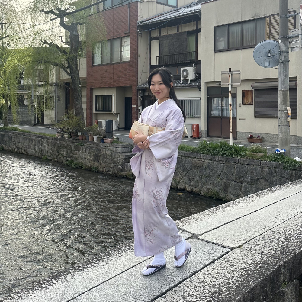 Featured image for GET TO KNOW OUR GUIDES: Interview with Sae, the Multifaceted Kyoto Tour Guide