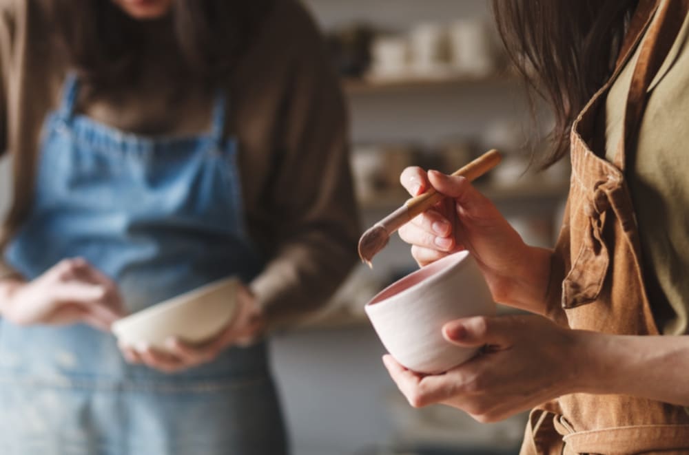 Discover Japan’s Traditional Crafts: Workshops You Can Join in 2025