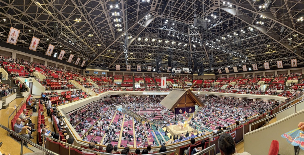 Featured image for VIP Grand Sumo Experience with Konishiki: A Once-in-a-Lifetime Tokyo Day and Night!