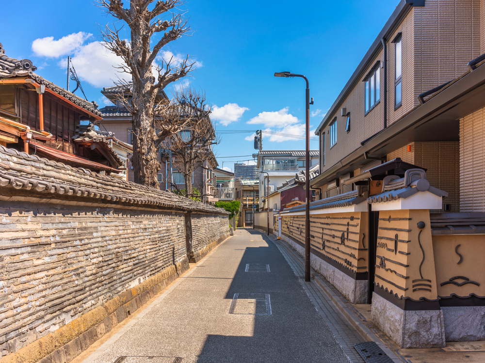 Wabi-sabi Wanderings in Yanaka: Stories from Arigato Travel